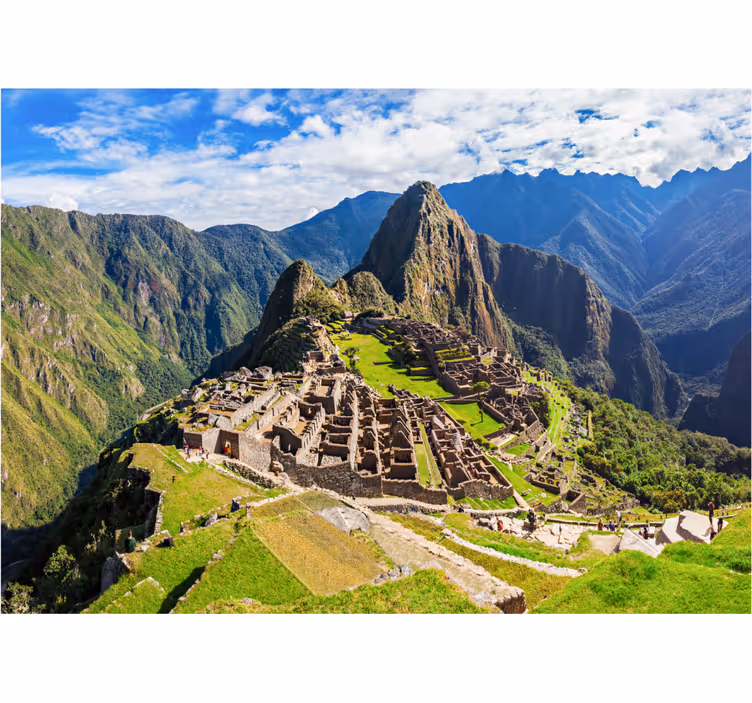 Bedroom roller blind machu picchu at dusk - TenStickers