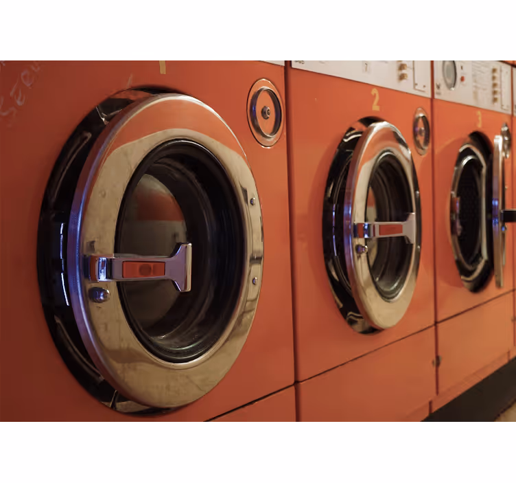 Vintage Laundry Machines vehicle mural - TenStickers