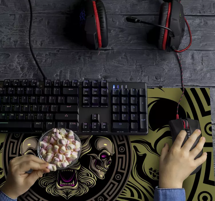 Lion and Skull gaming XXL mouse pad - TenStickers
