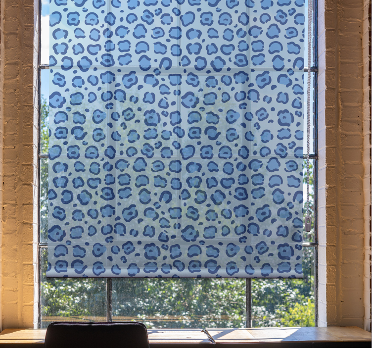 Blue Spotted Pattern animal roller blind - TenStickers