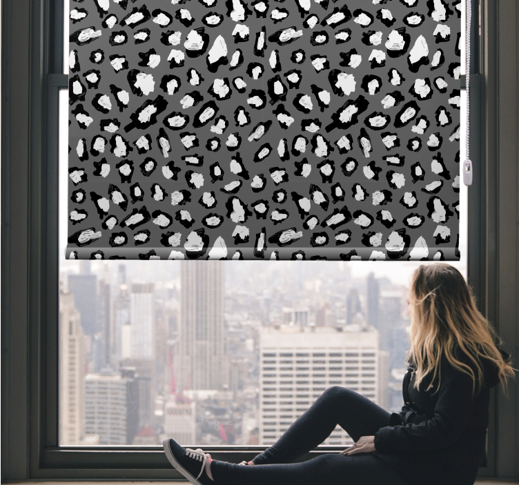 Leopard Spot Style animal roller blind - TenStickers