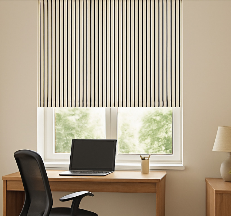 Office roller blind in black vertical lines - TenStickers