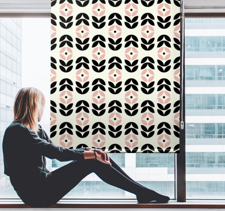 Geometric repetition beige flower roller blind - TenStickers