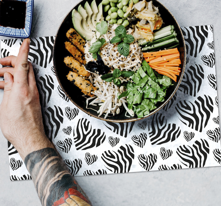 Animal print heart zebra placemats - TenStickers