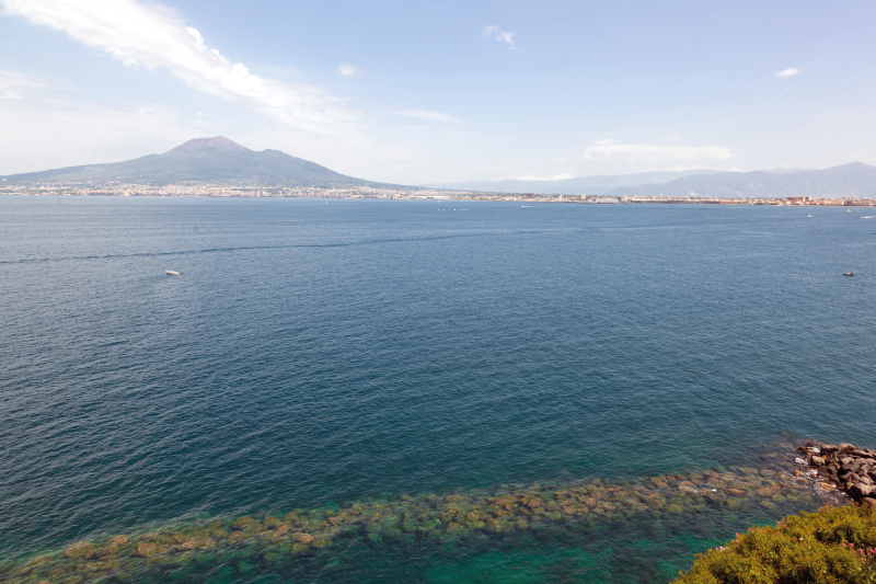 Placements with quotes love is all you need - TenStickers