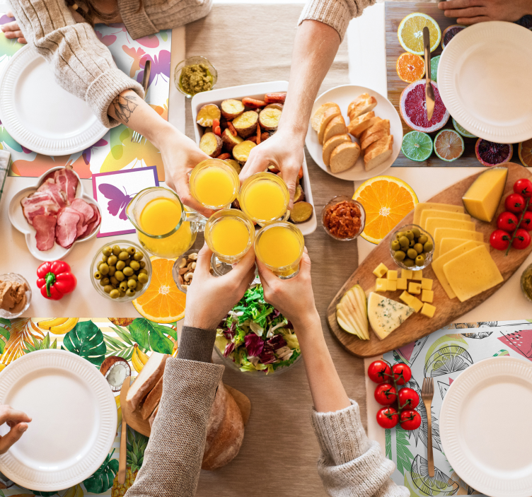 Modern coasters with colorful butterfly silhouettes - TenStickers