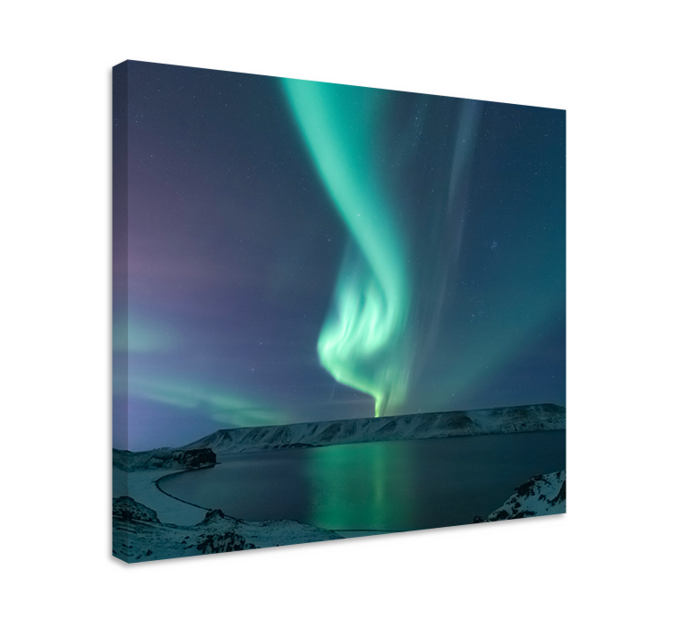 Aurora borealis display landscape canvas - TenStickers