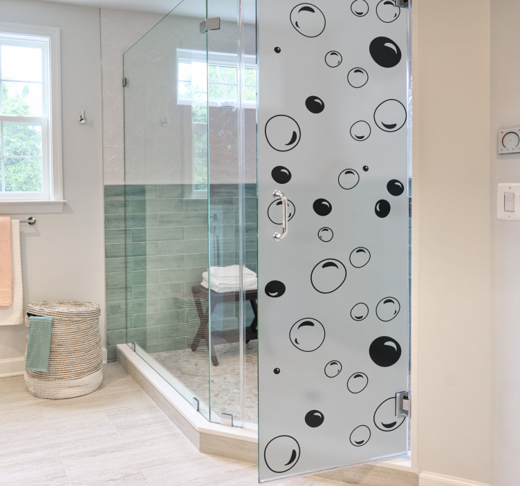 Bubbles shower screen sticker - TenStickers