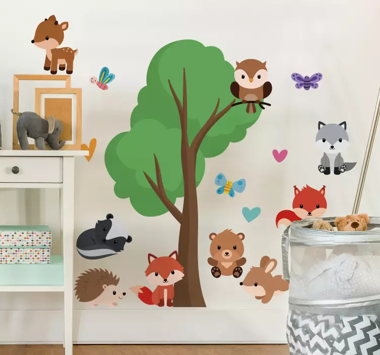 Cheerful forest animals wild animal decal - TenStickers