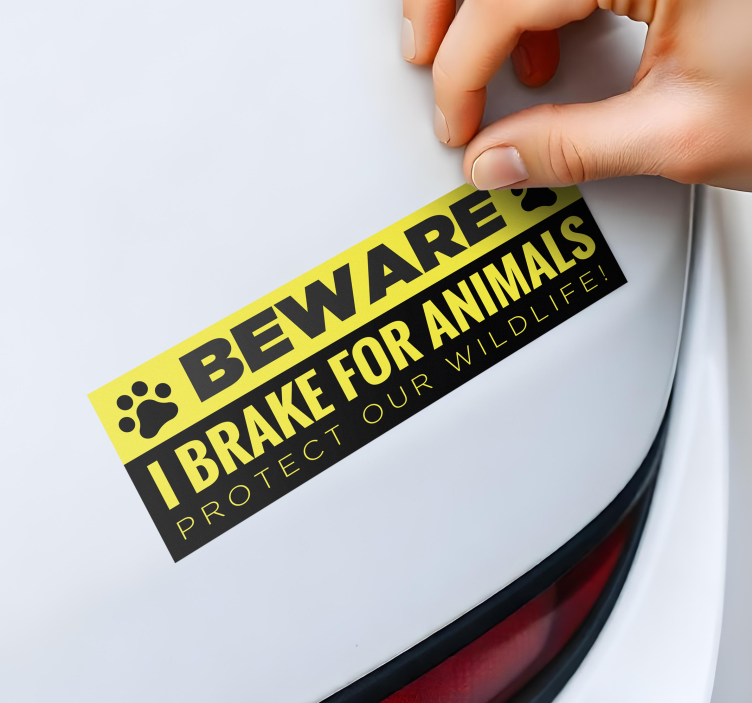 I brake for animals car sticker - TenStickers