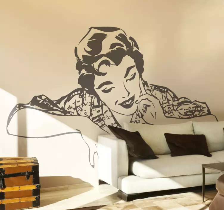 Woman Retro Decal - TenStickers