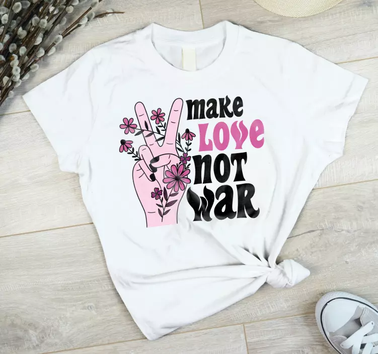 Make love quote in Peace sign custom t-shirt - TenStickers