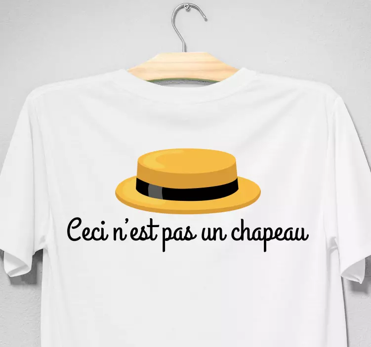 Un chapeau custom t-shirt - TenStickers