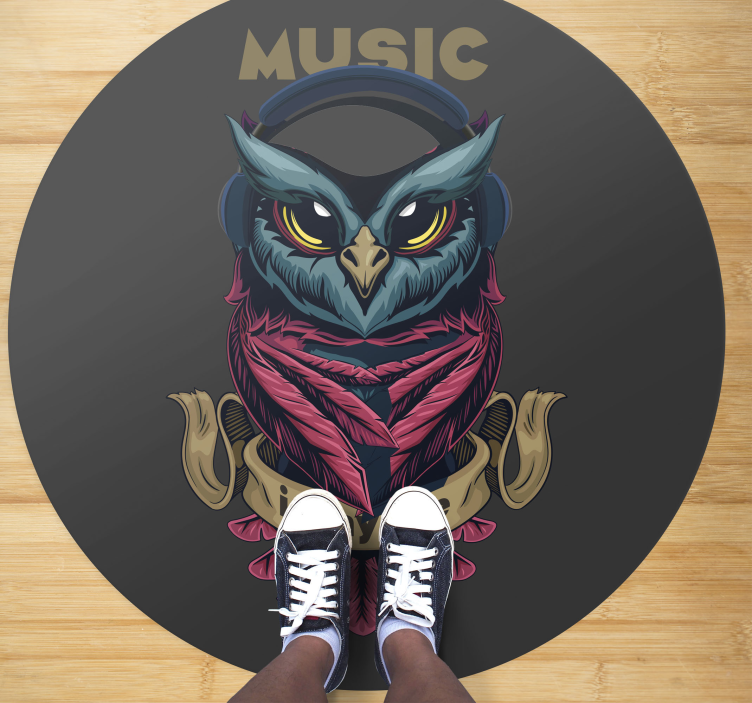 musical owl illustration with text animal rug - TenStickers
